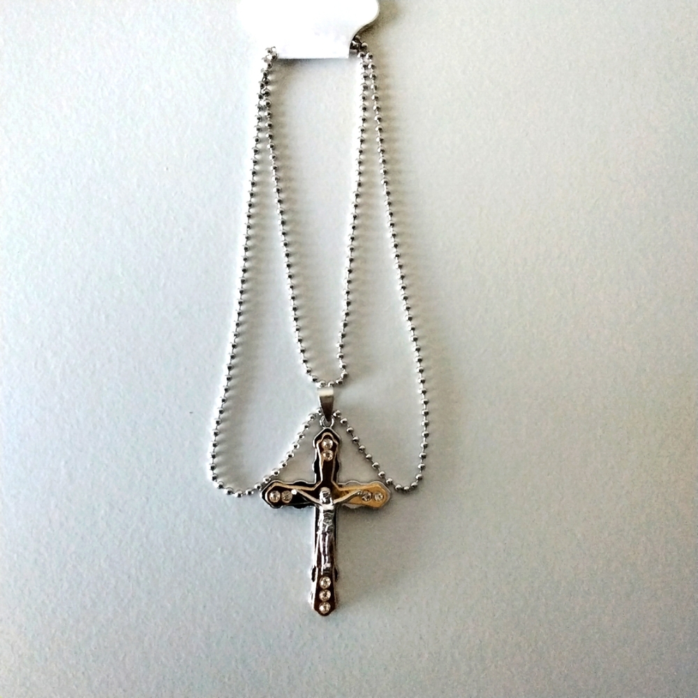 GOLD AND 925 STERLING SILVER CROSS